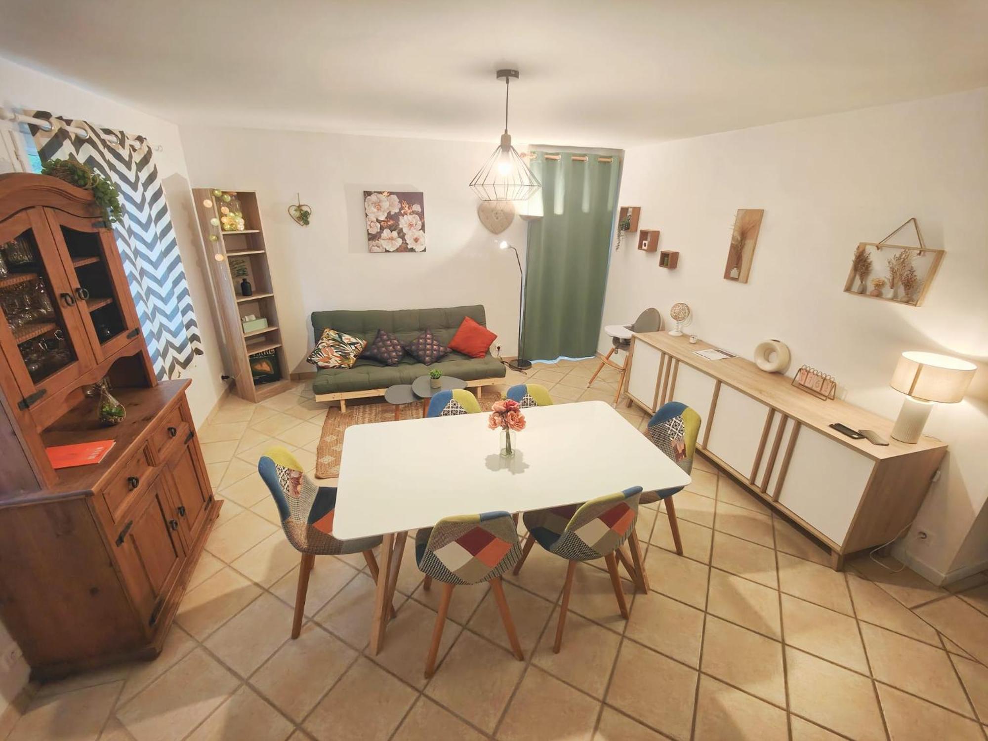 Gite Entre Beaujolais & Maconnais La Chapelle-de-Guinchay Εξωτερικό φωτογραφία